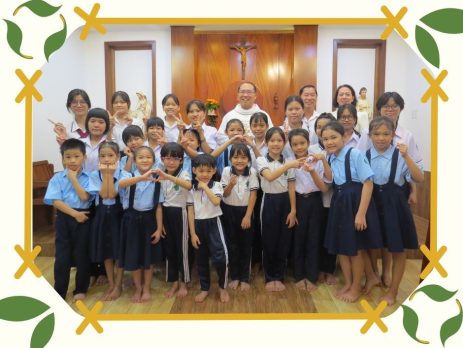 Mái ấm khai giảng năm học